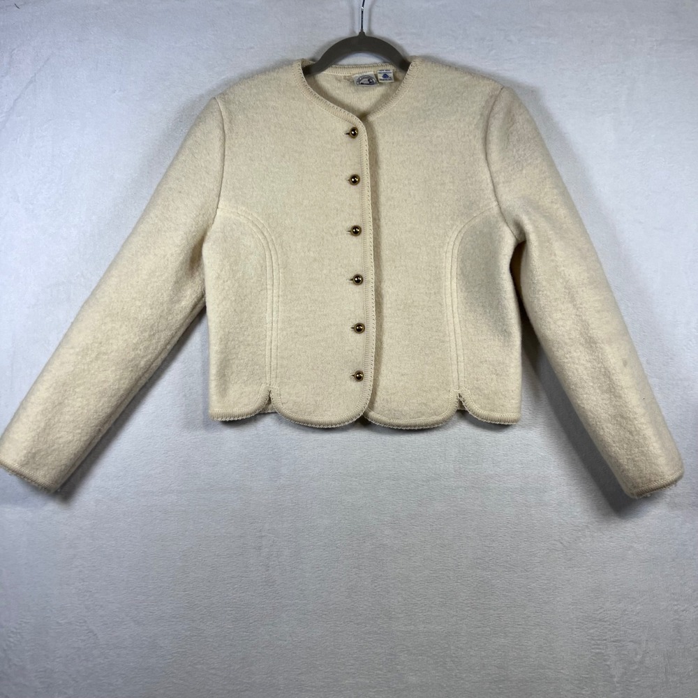 Bay Country Wildlife Cream Boiled Wool Scalloped Hem Jacket Gold Button Vintage
